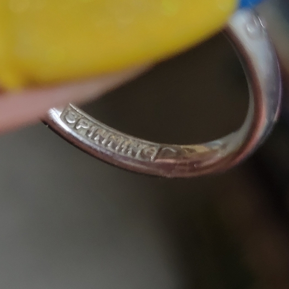 925 Silver Flower Ring - Picture 5 of 6